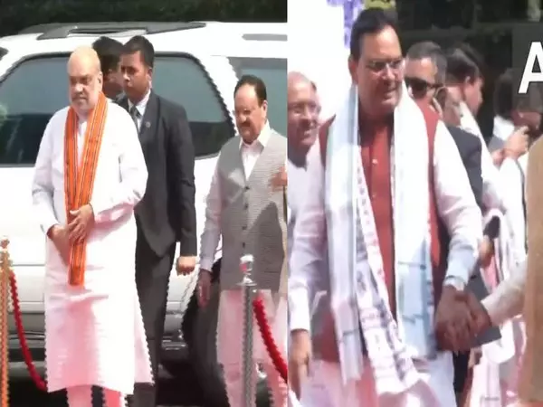 रेखा गुप्ता के सीएम पद की शपथ लेने के बाद दिल्ली में NDA के मुख्यमंत्रियों की बैठक रेखा गुप्ता के सीएम पद की शपथ लेने के बाद दिल्ली में NDA के मुख्यमंत्रियों की बैठक