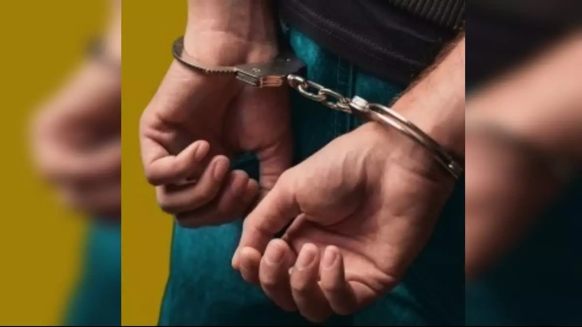 Hardoi: पाली थाने में तैनात चौकीदार की खेत में मिली लाश, आरोपी गिरफ्तार Hardoi: पाली थाने में तैनात चौकीदार की खेत में मिली लाश, आरोपी गिरफ्तार