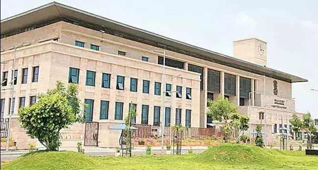 Andhra: हाईकोर्ट बेंच की स्थापना के लिए एक समिति पहले ही गठित की जा चुकी Andhra: हाईकोर्ट बेंच की स्थापना के लिए एक समिति पहले ही गठित की जा चुकी