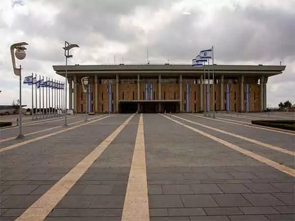 Israel ने 7 अक्टूबर के नरसंहार से इनकार करने वालों या ICC के साथ काम करने वालों के प्रवेश पर प्रतिबंध लगाया Israel ने 7 अक्टूबर के नरसंहार से इनकार करने वालों या ICC के साथ काम करने वालों के प्रवेश पर प्रतिबंध लगाया
