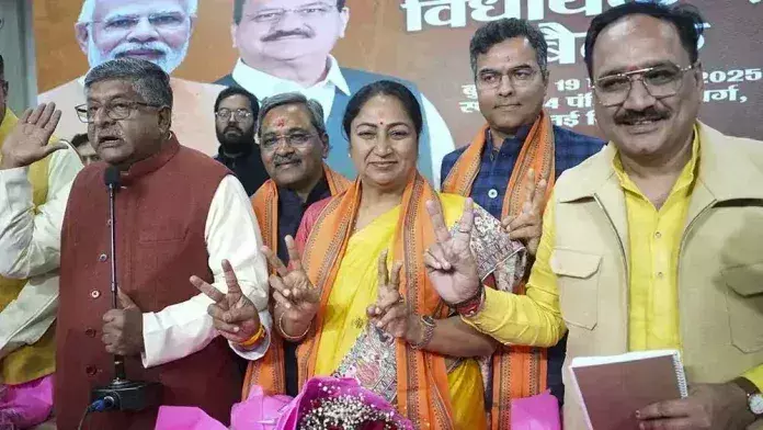 Nagaland : पहली बार विधायक बनी रेखा होंगी दिल्ली की नई मुख्यमंत्री Nagaland : पहली बार विधायक बनी रेखा होंगी दिल्ली की नई मुख्यमंत्री