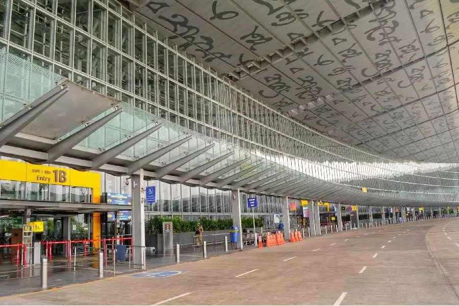 Kolkata हवाई अड्डे ने सभी घरेलू-अंतर्राष्ट्रीय यात्रियों के लिए सशुल्क कंसीयज सेवा शुरू की Kolkata हवाई अड्डे ने सभी घरेलू-अंतर्राष्ट्रीय यात्रियों के लिए सशुल्क कंसीयज सेवा शुरू की