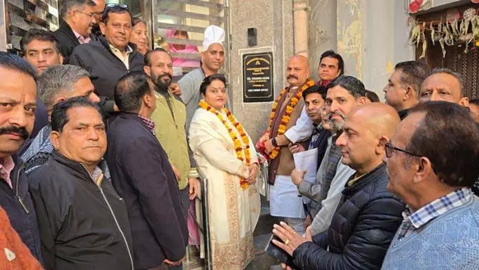 Yudhveer-Priya ने पुनर्निर्मित कृष्ण आश्रम का उद्घाटन किया Yudhveer-Priya ने पुनर्निर्मित कृष्ण आश्रम का उद्घाटन किया