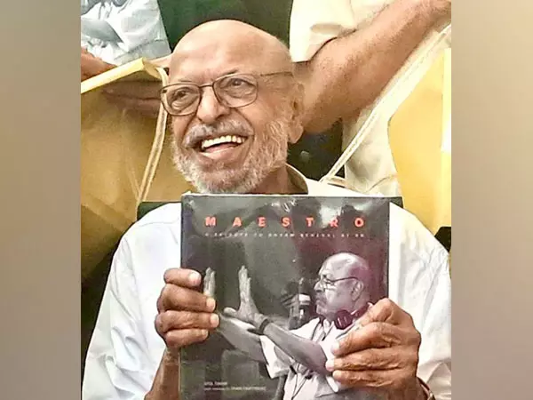 Australia के राष्ट्रीय भारतीय फिल्म महोत्सव में दिवंगत फिल्म निर्माता श्याम बेनेगल को सम्मानित किया गया Australia के राष्ट्रीय भारतीय फिल्म महोत्सव में दिवंगत फिल्म निर्माता श्याम बेनेगल को सम्मानित किया गया
