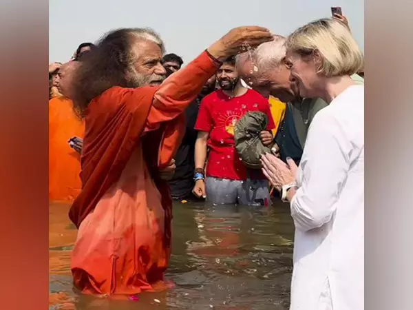 भारत में नॉर्वे के राजदूत ने Prayagraj में महाकुंभ का किया दौरा भारत में नॉर्वे के राजदूत ने Prayagraj में महाकुंभ का किया दौरा
