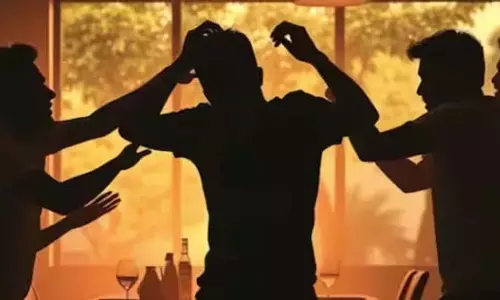कर्नाटक के मेडिकल कॉलेज में कश्मीरी एमबीबीएस छात्र को ‘पीटा गया, घसीटा गया’