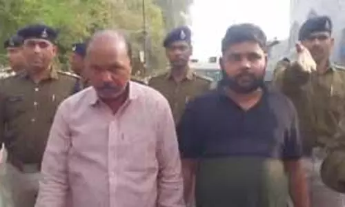 ग्वालियर में छह साल के बच्चे का अपहरण करने वाले दो और आरोपी गिरफ्तार ग्वालियर में छह साल के बच्चे का अपहरण करने वाले दो और आरोपी गिरफ्तार