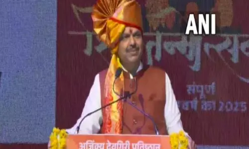 महाराष्ट्र सरकार छत्रपति शिवाजी महाराज के स्मारक के लिए आगरा में भूमि अधिग्रहण करेगी: CM Fadnavis