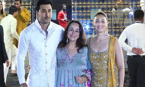 Ranbir Kapoor, Alia Bhatt ने अदार जैन की मेहंदी सेरेमनी में चार चांद लगाए