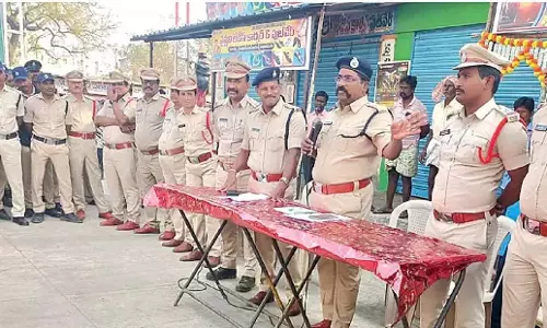 Telangana: घेराबंदी और तलाशी अभियान चलाया गया Telangana: घेराबंदी और तलाशी अभियान चलाया गया