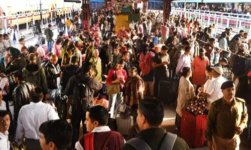 भगदड़ के लिए प्रभावी भीड़ प्रबंधन की आवश्यकता
