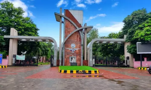 Sambalpur विश्वविद्यालय की छात्रा 15 छात्रों के समूह के हमले में घायल