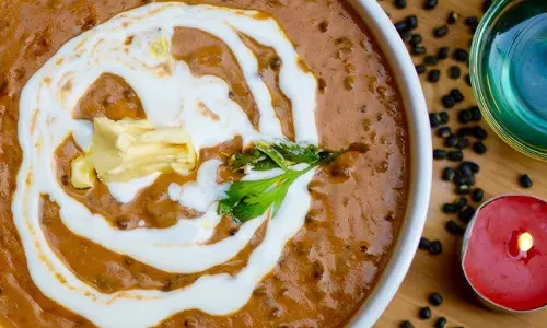 Restaurant Style दाल मखनी का घर पर ले मज़ा