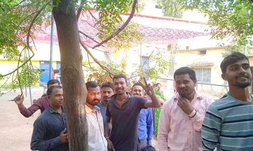 रायपुर : ग्राम सरकार चुनने मतदाताओं में दिख रहा उत्साह