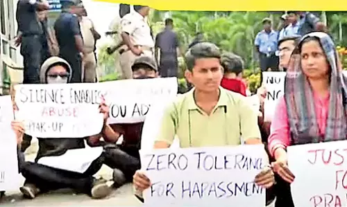 Odisha: कीट में छात्रों का आंदोलन