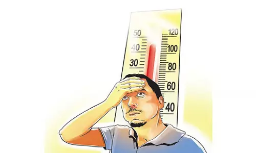 Telangana: तेलंगाना में तापमान 38 डिग्री सेल्सियस तक पहुंचा