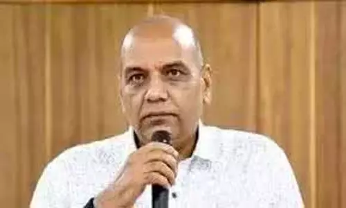Madanapalle उप-कलेक्टर का कार्यालय जीर्णोद्धार के बाद फिर से खुला Madanapalle उप-कलेक्टर का कार्यालय जीर्णोद्धार के बाद फिर से खुला