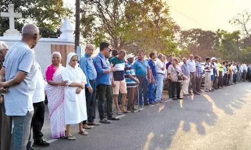 कैंडोलिम-कैलंगुट निवासी CRZ नो-डेवलपमेंट ज़ोन में वाणिज्यिक विकास के खिलाफ एकजुट हुए