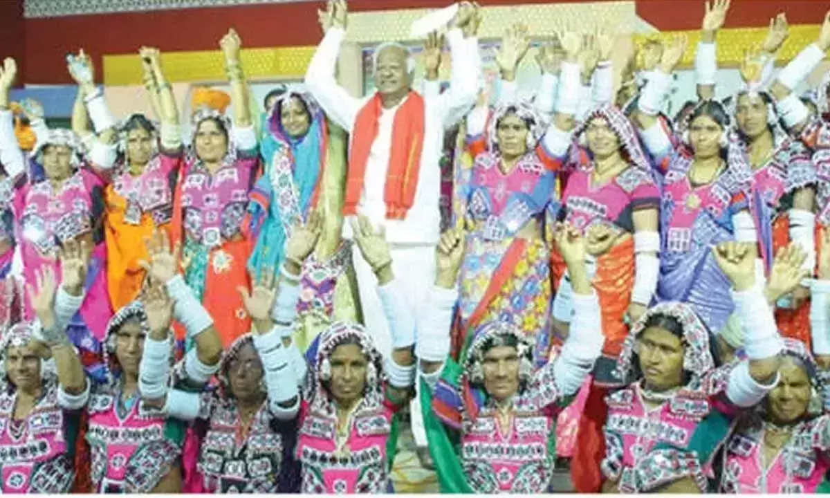 Telangana : संत सेवालाल संपूर्ण समाज के गुरु हैं कदियम श्रीहरि Telangana : संत सेवालाल संपूर्ण समाज के गुरु हैं कदियम श्रीहरि