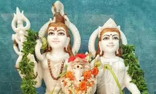 Mahashivratri 2025: महाशिवरात्रि के दिन कुंवारी कन्याएं ऐसे करें महादेव की पूजा Mahashivratri 2025: महाशिवरात्रि के दिन कुंवारी कन्याएं ऐसे करें महादेव की पूजा