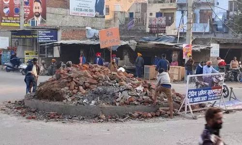 Punjab: अतिक्रमण और खराब योजना गुरदासपुर के लिए अभिशाप Punjab: अतिक्रमण और खराब योजना गुरदासपुर के लिए अभिशाप