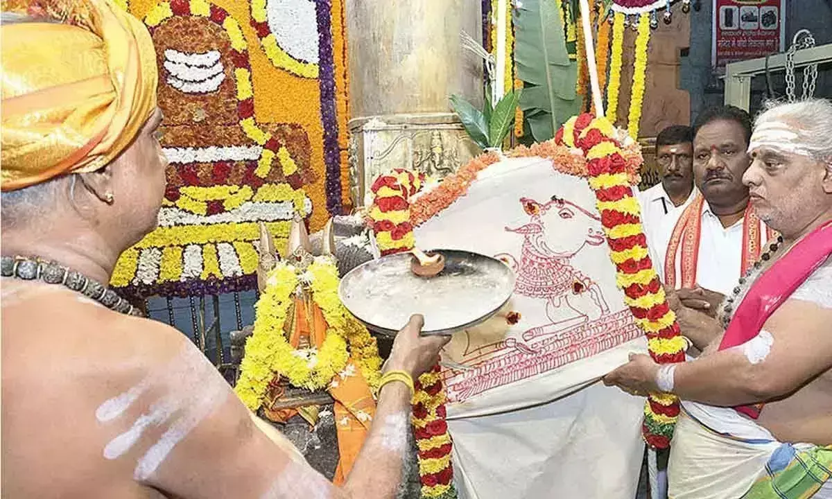 Andhra Pradesh :  कपिलेश्वर वार्षिक उत्सव शुरू