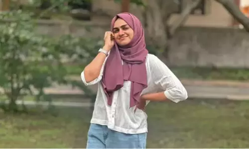 Kerala: अंजला की यात्रा ने उसके प्रियजनों की आंखों में आंसू ला दिए Kerala: अंजला की यात्रा ने उसके प्रियजनों की आंखों में आंसू ला दिए