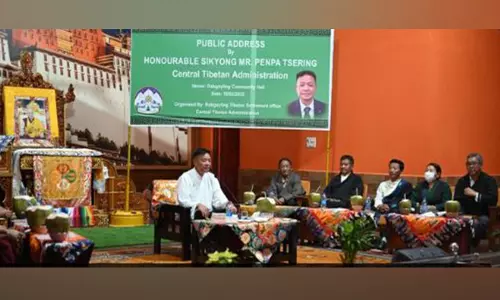 निर्वासित तिब्बती राष्ट्रपति सिक्योंग पेनपा त्सेरिंग ने Hunsur का दौरा किया निर्वासित तिब्बती राष्ट्रपति सिक्योंग पेनपा त्सेरिंग ने Hunsur का दौरा किया