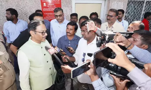 SCR GM ने सिकंदराबाद-नांदेड़ मार्ग पर रेलवे स्टेशनों का निरीक्षण किया