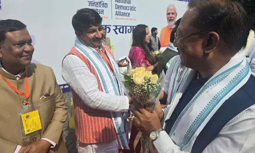 विष्णुदेव साय ने सांसद मनोज तिवारी का आभार जताया विष्णुदेव साय ने सांसद मनोज तिवारी का आभार जताया