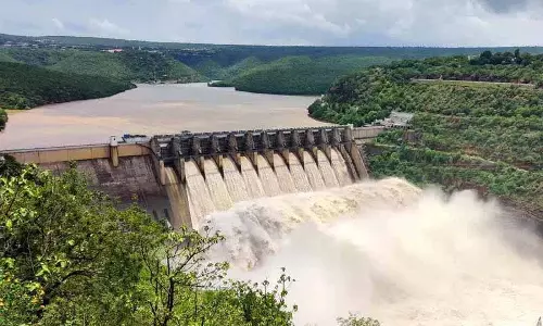 श्रीशैलम बांध पर स्थिति चिंताजनक, NDSA को संभावित आपदा की चेतावनी दी