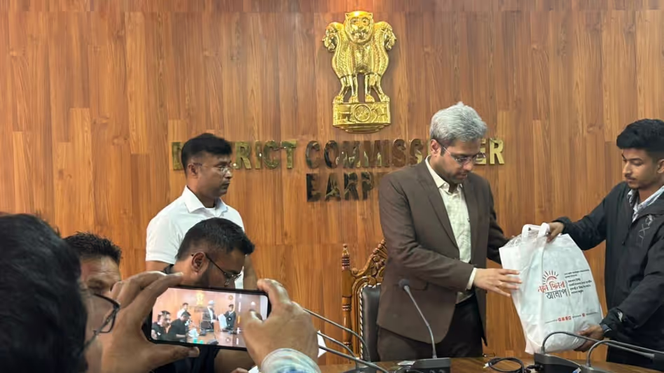 Assam सरकार ने बारपेटा में 57 सरकारी मान्यता प्राप्त मीडिया कर्मियों को पुरस्कृत किया