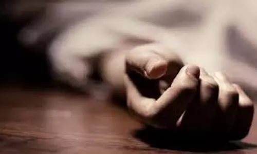 Satwari: सड़क हादसे में पुलिसकर्मी की मौत, बस चालक गिरफ्तार Satwari: सड़क हादसे में पुलिसकर्मी की मौत, बस चालक गिरफ्तार