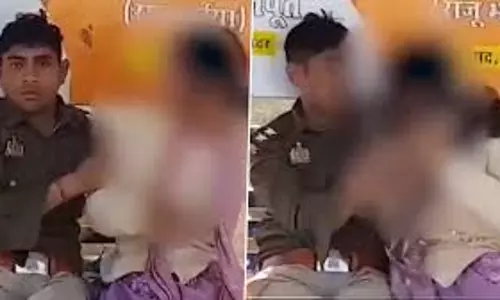 Kasganj: नशे में धुत दरोगा ने महिला के साथ की गलत हरकत Kasganj: नशे में धुत दरोगा ने महिला के साथ की गलत हरकत