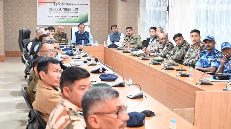 Manipur के मुख्य सचिव ने चुराचांदपुर में नागरिक प्रशासन और सुरक्षा Manipur के मुख्य सचिव ने चुराचांदपुर में नागरिक प्रशासन और सुरक्षा