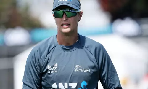 New Zealand की तेज गेंदबाज मौली पेनफोल्ड घुटने की चोट के कारण पूरे सत्र से बाहर