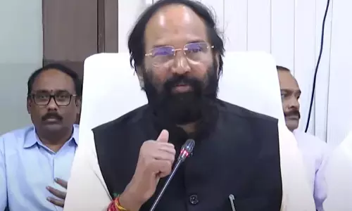 जगन के साथ मित्रतापूर्ण व्यवहार ने आंध्र प्रदेश में जल दोहन में योगदान दिया: Minister Uttam जगन के साथ मित्रतापूर्ण व्यवहार ने आंध्र प्रदेश में जल दोहन में योगदान दिया: Minister Uttam