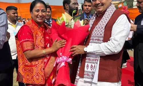 Jaipur: मुख्यमंत्री भजनलाल शर्मा ने रेखा गुप्ता को दी बधाई Jaipur: मुख्यमंत्री भजनलाल शर्मा ने रेखा गुप्ता को दी बधाई