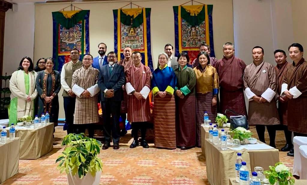 भारत ने Bhutan को सौंपी 250 करोड़ की सहायता राशि