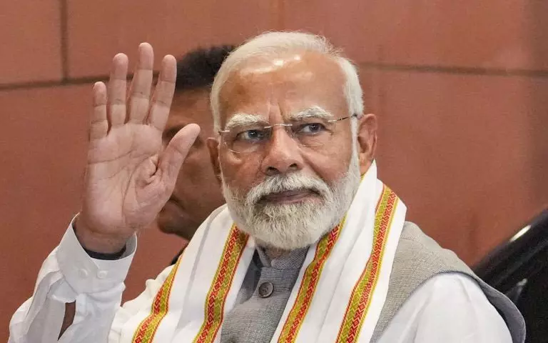 बागेश्वर धाम से भोपाल तक जारी है प्रधानमंत्री मोदी के जोरदार स्वागत की तैयारी बागेश्वर धाम से भोपाल तक जारी है प्रधानमंत्री मोदी के जोरदार स्वागत की तैयारी