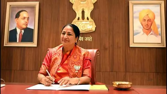 Delhi CM: जलापूर्ति की स्थिति की समीक्षा के लिए अधिकारियों के साथ बैठक करेंगे Delhi CM: जलापूर्ति की स्थिति की समीक्षा के लिए अधिकारियों के साथ बैठक करेंगे