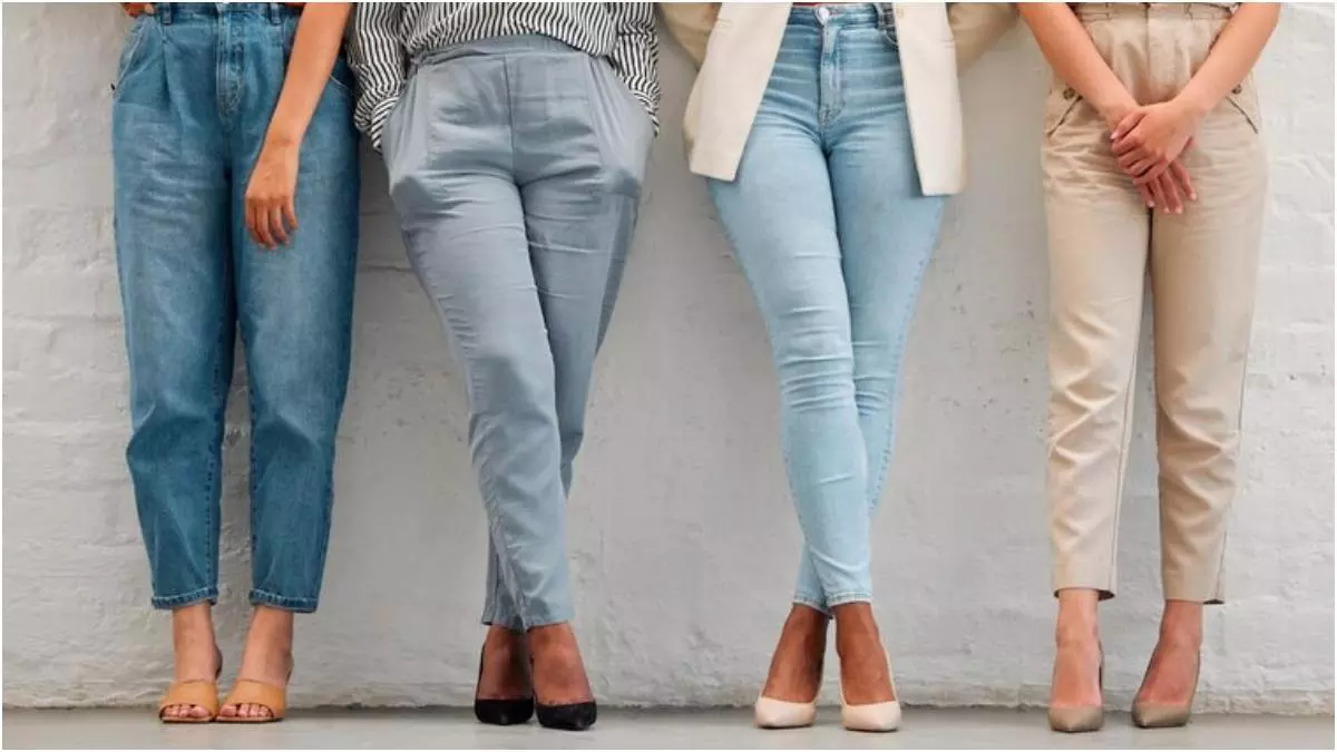 Lifestyle: जाने लड़कियों के जीन्स में पुरुषों के मुकाबले क्यों छोटी होती है पॉकेट्स Lifestyle: जाने लड़कियों के जीन्स में पुरुषों के मुकाबले क्यों छोटी होती है पॉकेट्स