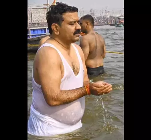 महाकुंभ के गंगा जल से कैदियों को स्नान कराया जाएगा महाकुंभ के गंगा जल से कैदियों को स्नान कराया जाएगा