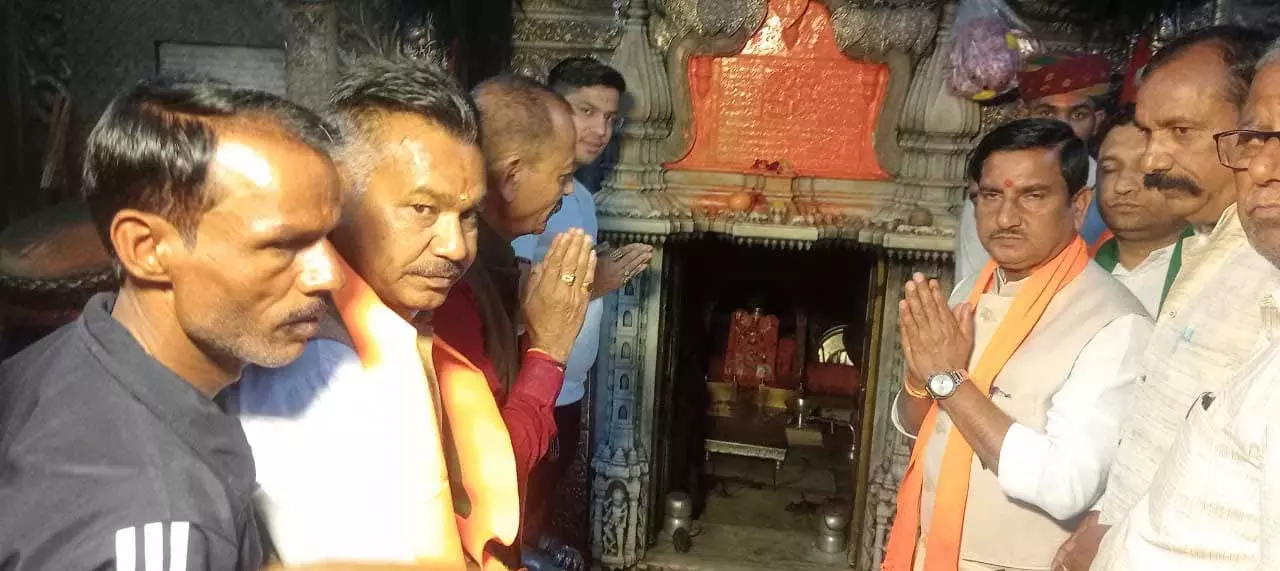 केंद्रीय राज्य मंत्री तोखन साहू ने श्री करणी माता के दर्शन किए केंद्रीय राज्य मंत्री तोखन साहू ने श्री करणी माता के दर्शन किए