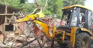 Ranchi: सेवा सदन रोड पर नगर निगम का अतिक्रमण हटाओ अभियान Ranchi: सेवा सदन रोड पर नगर निगम का अतिक्रमण हटाओ अभियान