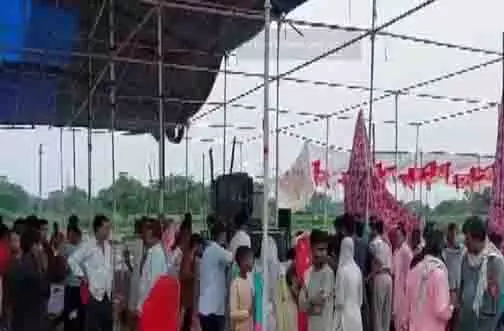 हाथरस भगदड़: UP कैबिनेट ने न्यायिक रिपोर्ट को मंजूरी दी, बजट सत्र में पेश होने की संभावना हाथरस भगदड़: UP कैबिनेट ने न्यायिक रिपोर्ट को मंजूरी दी, बजट सत्र में पेश होने की संभावना