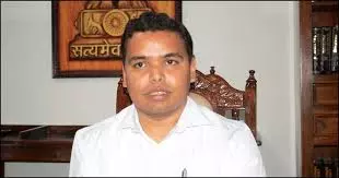 Churu: जिला मुख्यालय पर तीन दिवसीय चूरू महोत्सव- 2025 का शुभारंभ Churu: जिला मुख्यालय पर तीन दिवसीय चूरू महोत्सव- 2025 का शुभारंभ