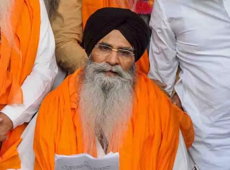 SGPC ने धामी से इस्तीफे पर पुनर्विचार करने की अपील की SGPC ने धामी से इस्तीफे पर पुनर्विचार करने की अपील की