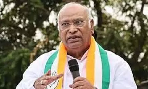 दिल्ली कांग्रेस प्रमुख ने नई सरकार को समर्थन दिया दिल्ली कांग्रेस प्रमुख ने नई सरकार को समर्थन दिया