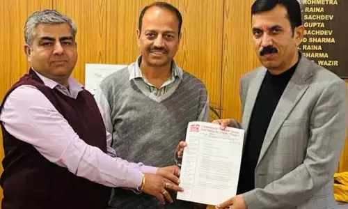 CTTIK प्रतिनिधिमंडल ने JPDCL के मुख्य अभियंता से मुलाकात कर रखी मांगें CTTIK प्रतिनिधिमंडल ने JPDCL के मुख्य अभियंता से मुलाकात कर रखी मांगें